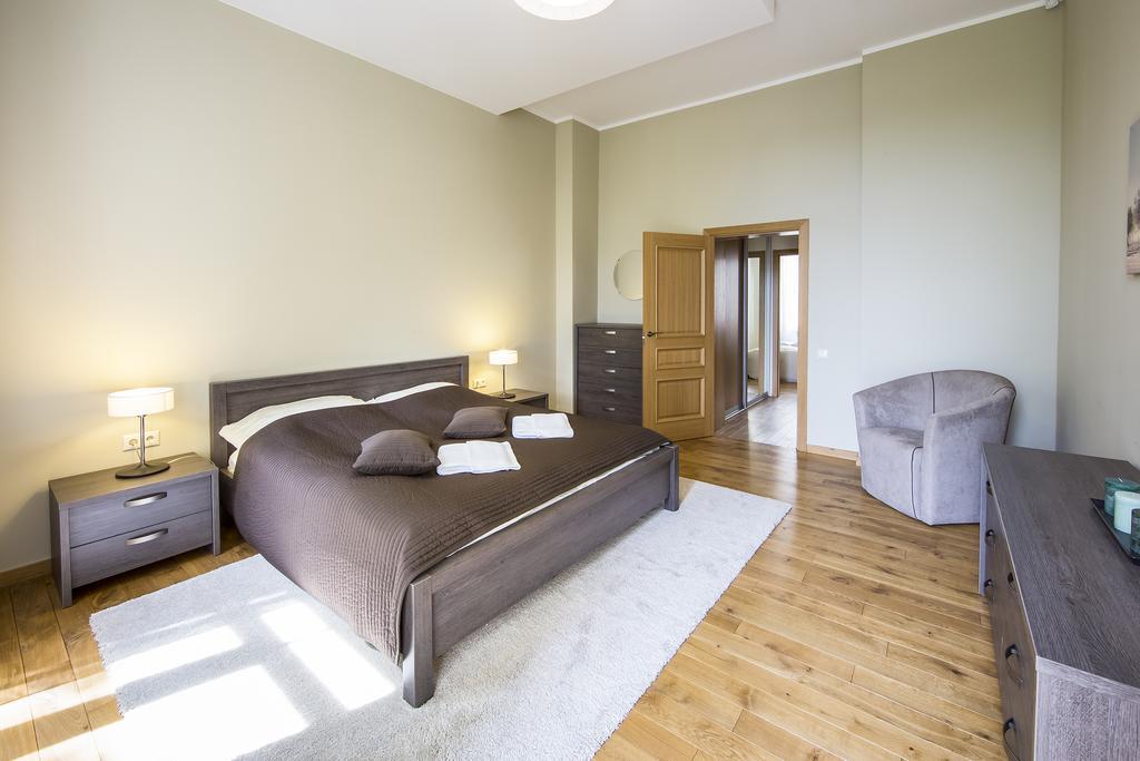 Riga Lux Apartments - Ernesta, Free Parking Luaran gambar