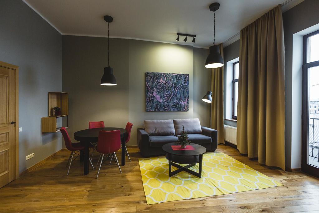 Riga Lux Apartments - Ernesta, Free Parking Luaran gambar
