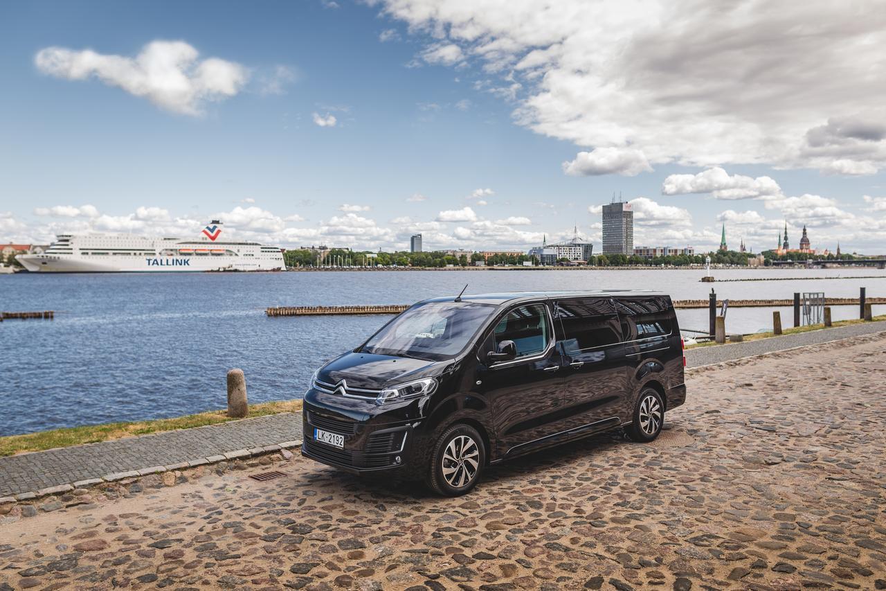 Riga Lux Apartments - Ernesta, Free Parking Luaran gambar