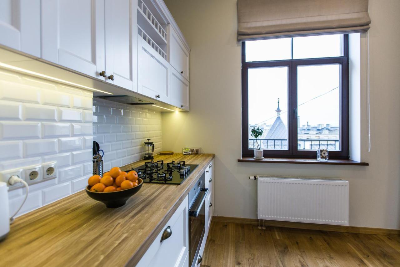 Riga Lux Apartments - Ernesta, Free Parking Luaran gambar